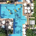 Apartment Luxury - In Courtyard Trikomo