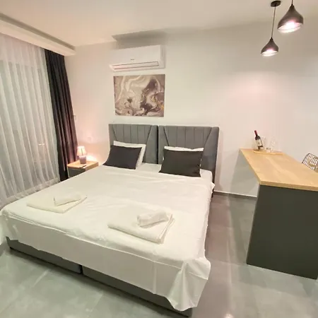 Luxury - In Courtyard