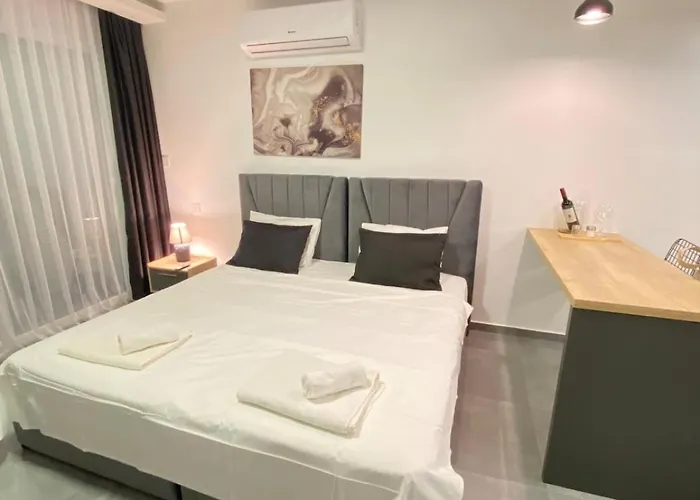 Luxury - In Courtyard