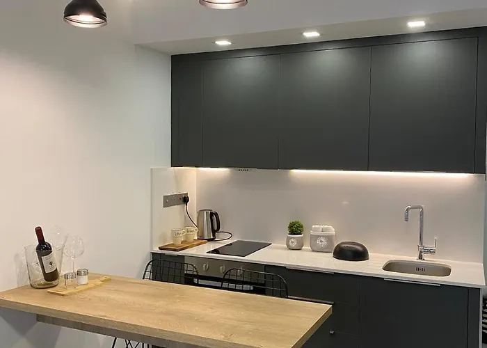 Daire Luxury - In Courtyard *